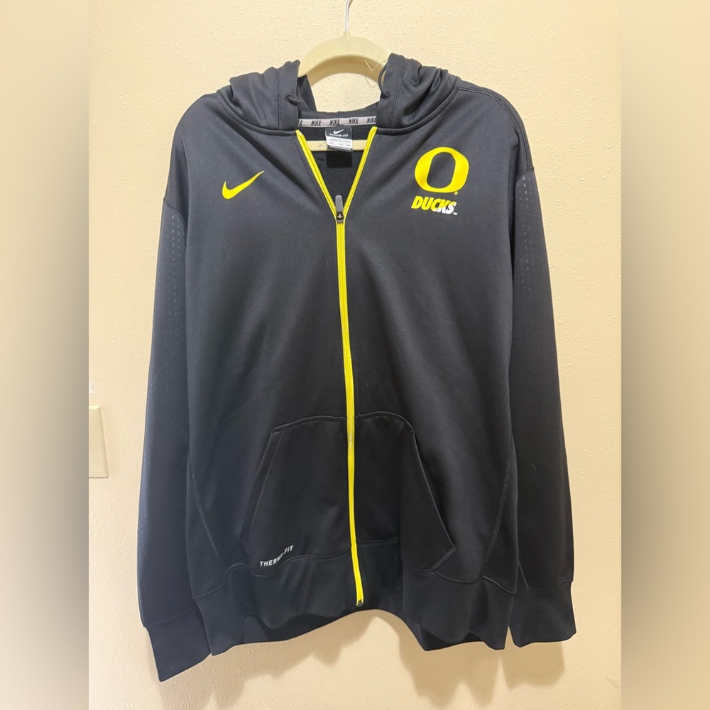Nike Therma-Fit Black and Yellow Hoodie Oregon Ducks